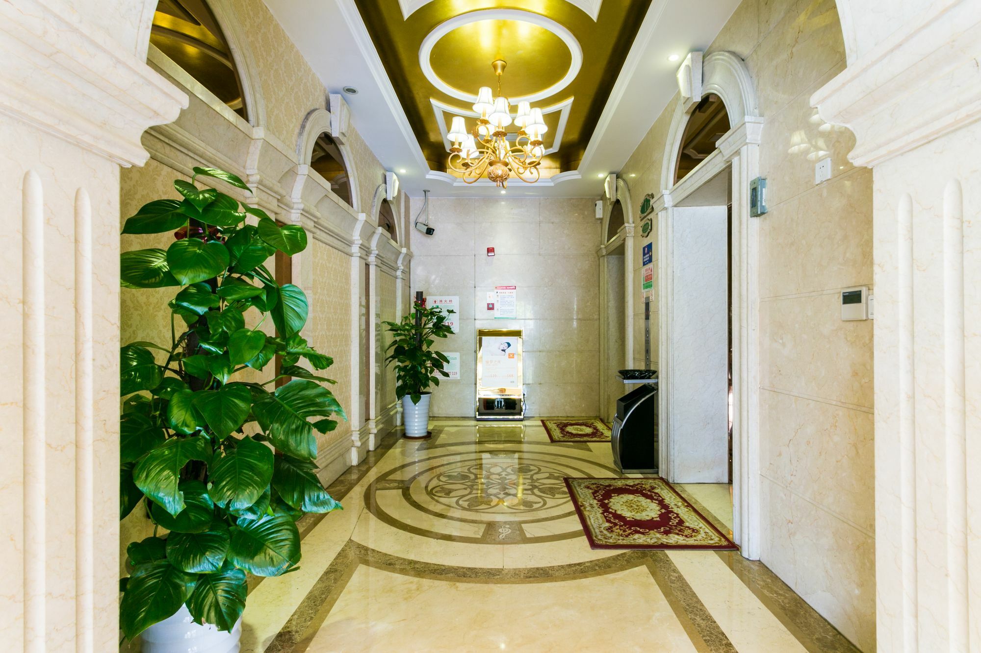 Hotel Vienna Hongqiao Airport Wanda Plaza
