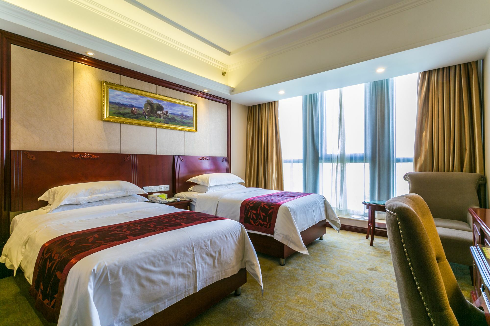 Hotel Vienna Hongqiao Airport Wanda Plaza 3*